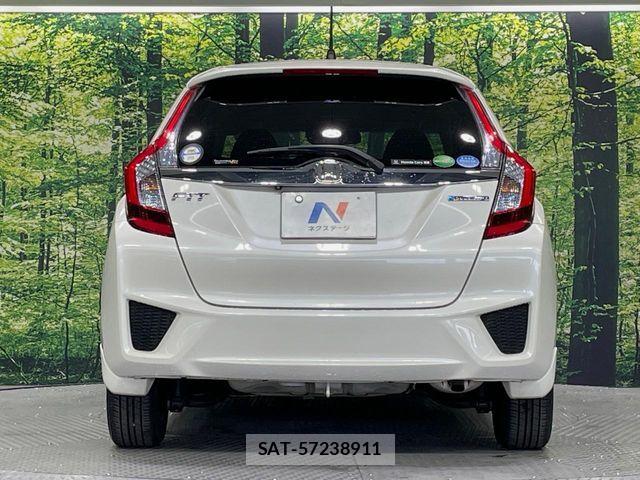 Honda FIT HYBRID 2016-02 7616569-14