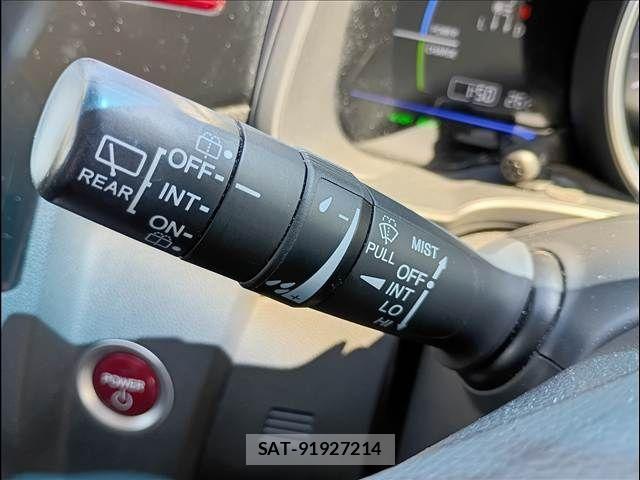 Honda FIT HYBRID 2013-12 7616577-11
