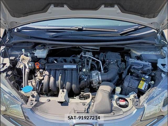 Honda FIT HYBRID 2013-12 7616577-18