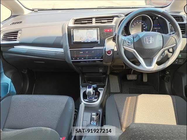 Honda FIT HYBRID 2013-12 7616577-1