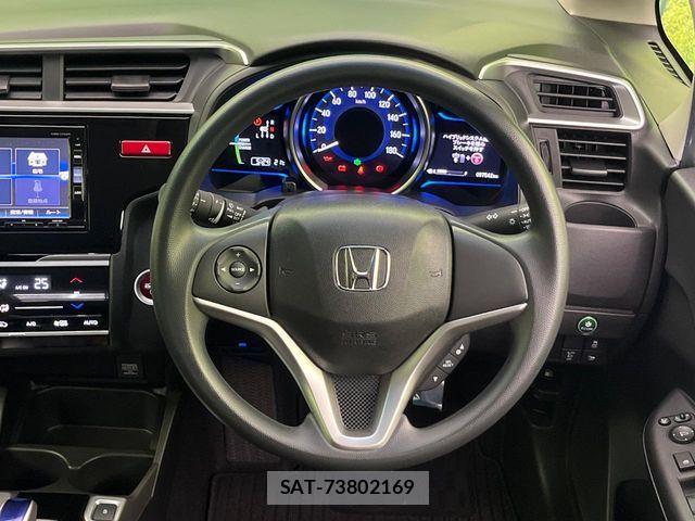Honda FIT HYBRID 2017-06 7616572-10