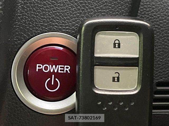Honda FIT HYBRID 2017-06 7616572-6