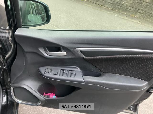 Honda FIT HYBRID 2014-04 7616590-11