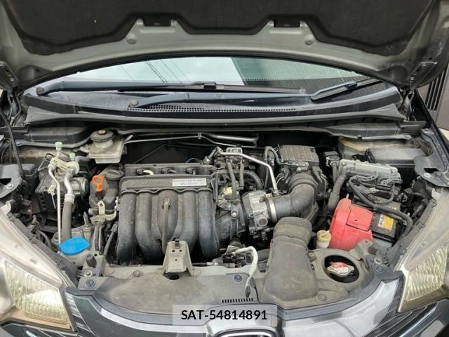 Honda FIT HYBRID 2014-04 7616590-13