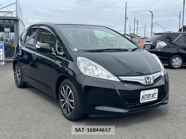 Honda FIT HYBRID 2013-03 7616584-16