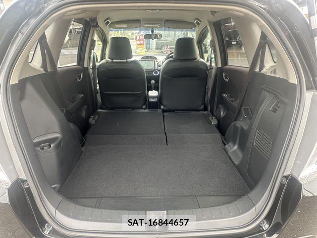 Honda FIT HYBRID 2013-03 7616584-6
