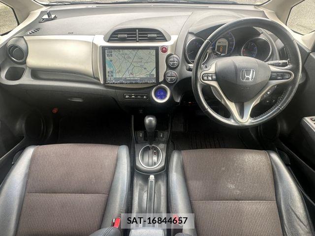 Honda FIT HYBRID 2013-03 7616584-7