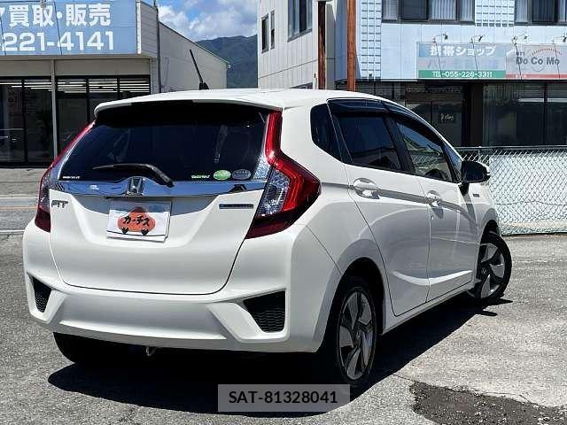 Honda FIT HYBRID 2014-09 7616580-2