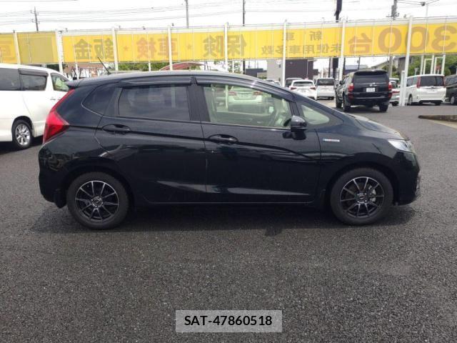Honda FIT HYBRID 2019-08 7723348-10