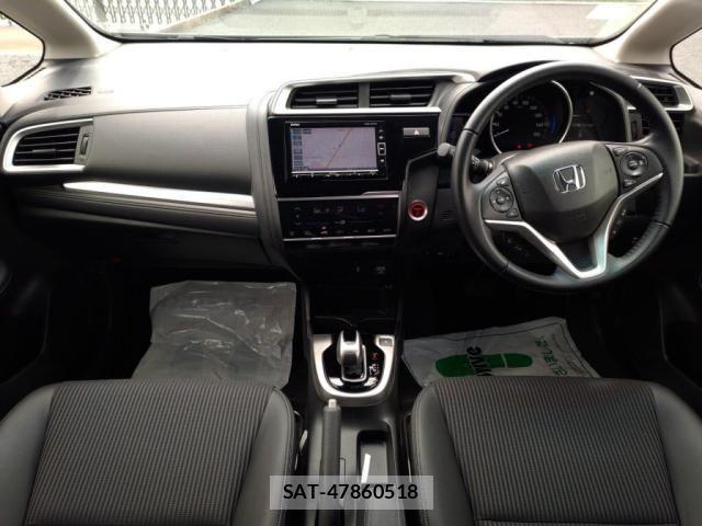 Honda FIT HYBRID 2019-08 7723348-2