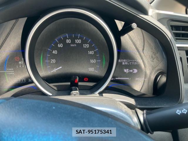 Honda FIT HYBRID 2016-03 7723368-21