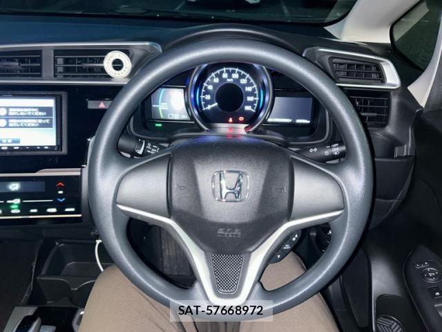 Honda FIT HYBRID 2019-02 7723353-14