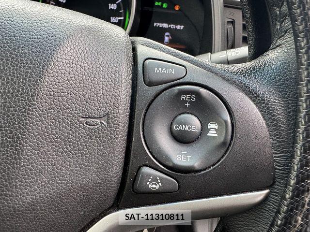 Honda FIT HYBRID 2017-06 7723357-17