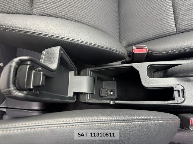 Honda FIT HYBRID 2017-06 7723357-25