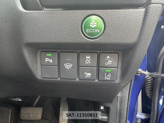 Honda FIT HYBRID 2017-06 7723357-28
