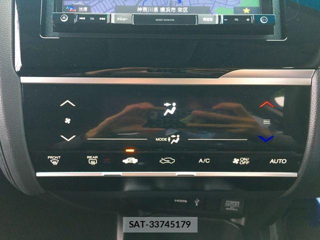 Honda FIT HYBRID 2019-08 7723354-23