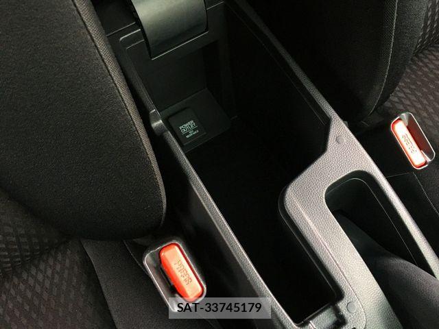 Honda FIT HYBRID 2019-08 7723354-26