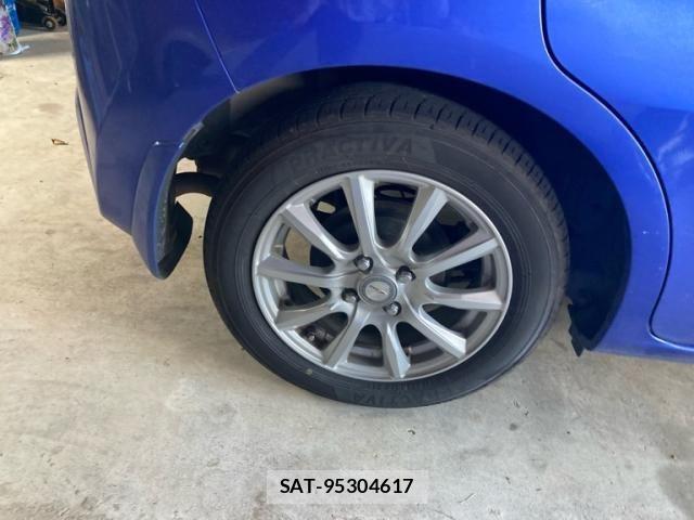 Honda FIT HYBRID 2010-12 7723384-9
