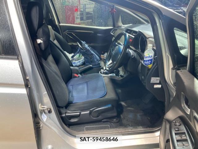 Honda FIT HYBRID 2017-01 7723361-7