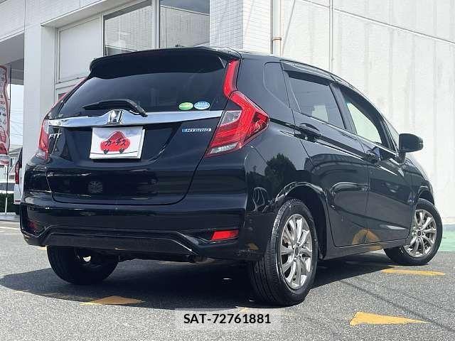 Honda FIT HYBRID 2018-03 7723355-2