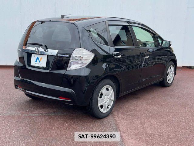 Honda FIT HYBRID 2012-06 7723370-16