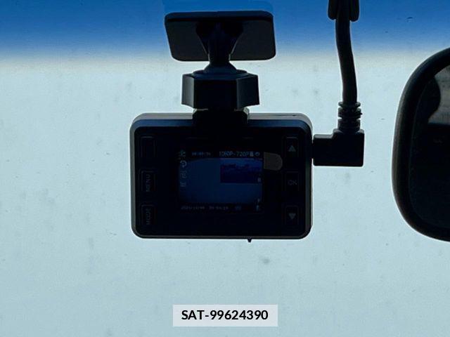 Honda FIT HYBRID 2012-06 7723370-3