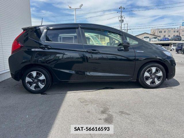 Honda FIT HYBRID 2016-02 7723364-14