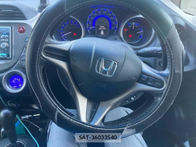 Honda FIT HYBRID 2012-05 7723386-11
