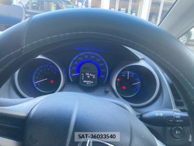 Honda FIT HYBRID 2012-05 7723386-12