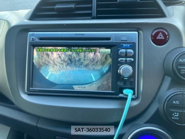 Honda FIT HYBRID 2012-05 7723386-16