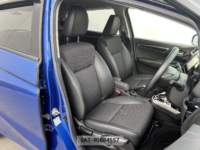 Honda FIT HYBRID 2017-07 7723351-3