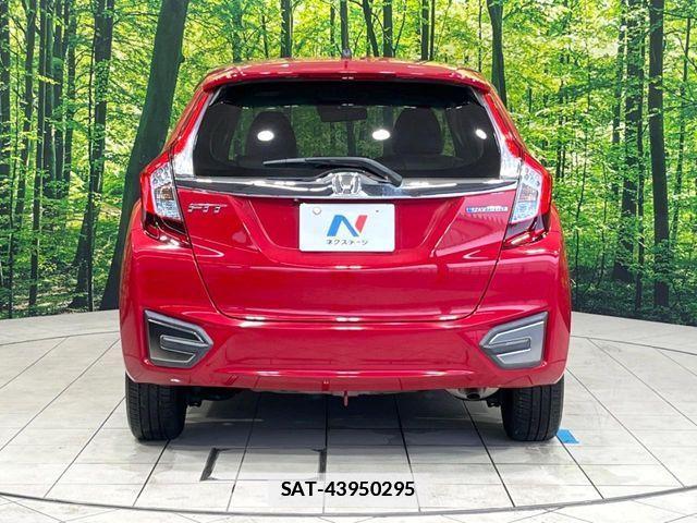 Honda FIT HYBRID 2015-06 7784954-14