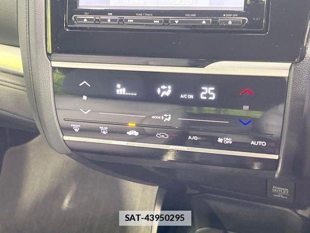 Honda FIT HYBRID 2015-06 7784954-6