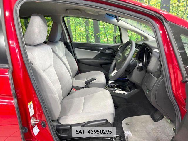 Honda FIT HYBRID 2015-06 7784954-7