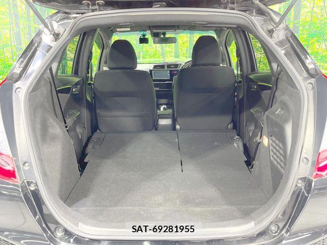 Honda FIT HYBRID 2016-06 7784957-9