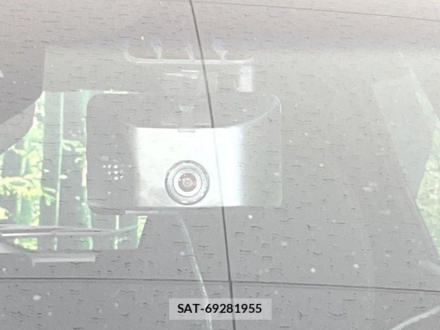 Honda FIT HYBRID 2016-06 7784957-6