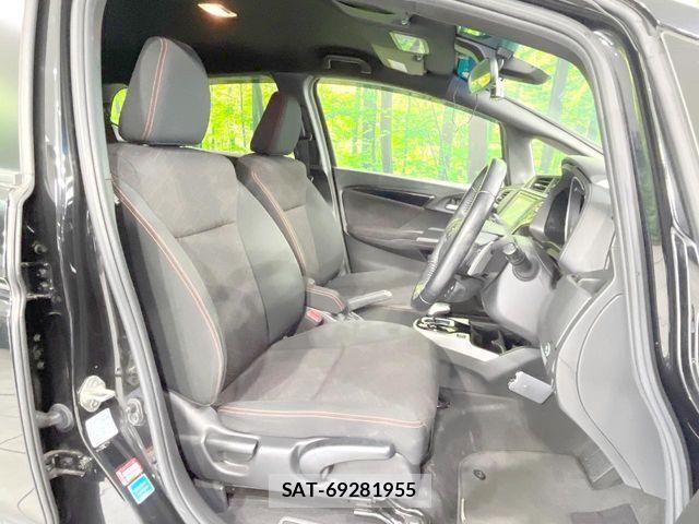 Honda FIT HYBRID 2016-06 7784957-7