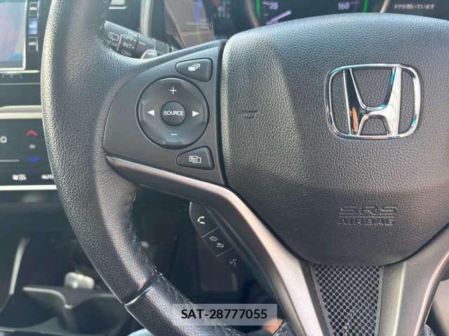 Honda FIT HYBRID 2017-12 7784962-15