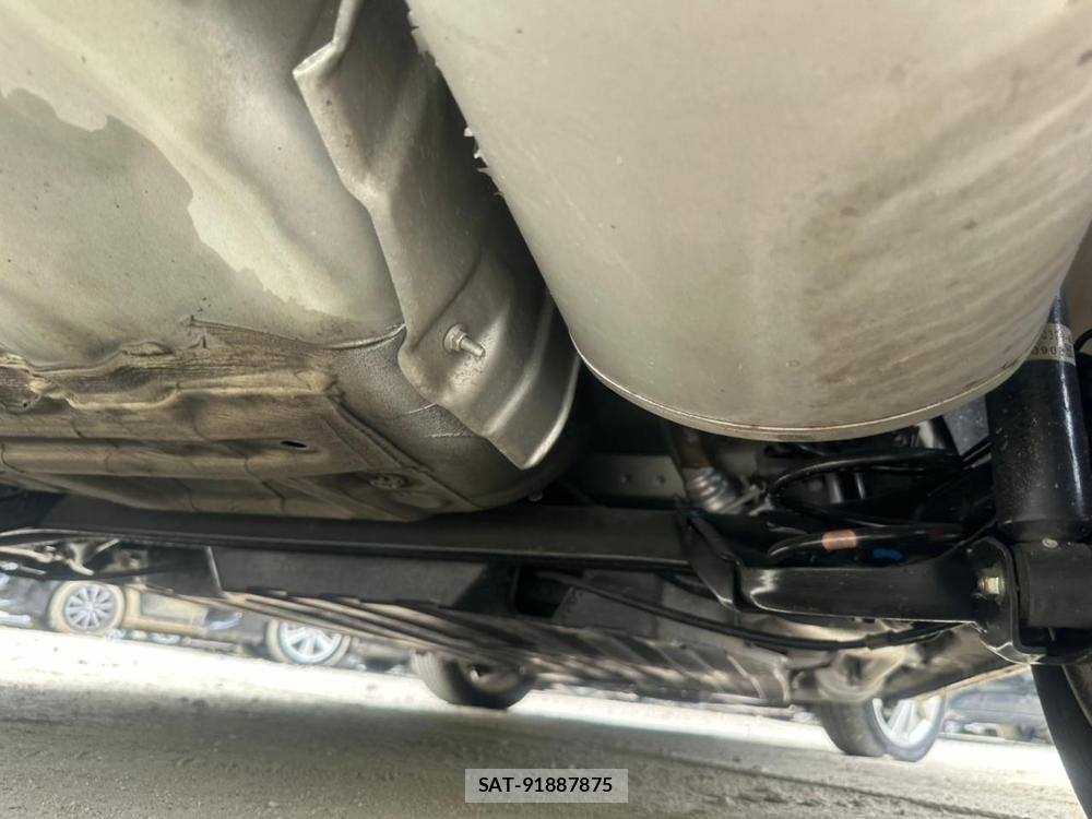 Honda FIT HYBRID 2013 7175272-32