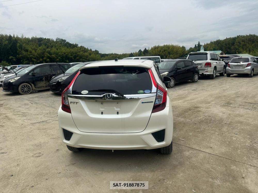 Honda FIT HYBRID 2013 7175272-3
