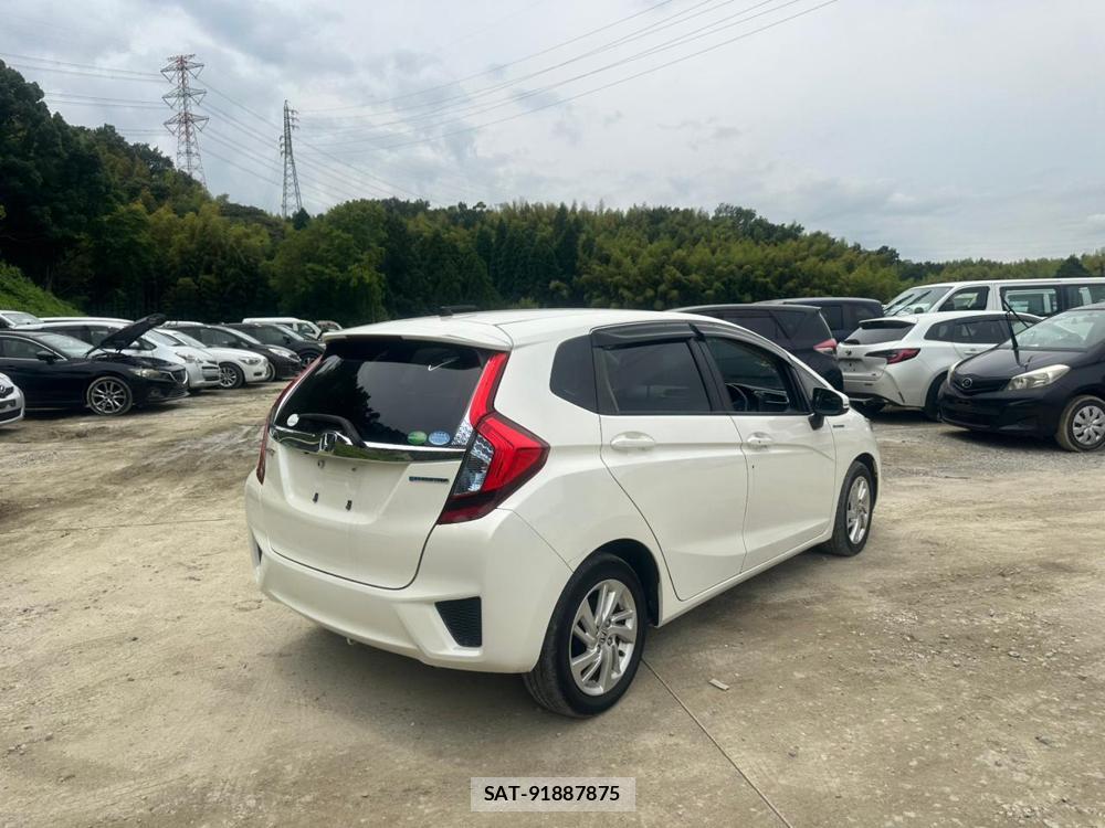 Honda FIT HYBRID 2013 7175272-4