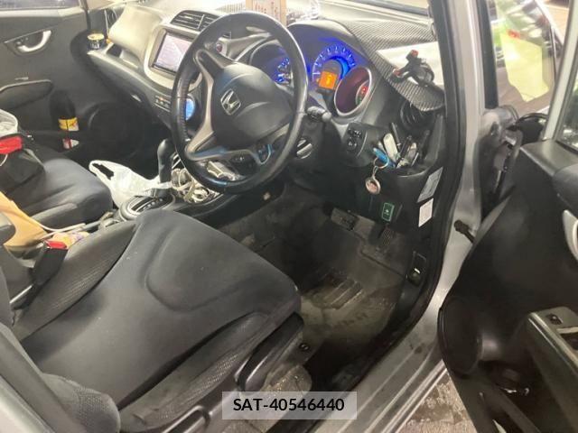Honda FIT HYBRID 2011-05 7876491-8