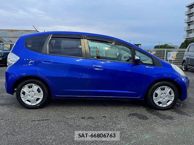 Honda FIT HYBRID 2011-12 7876479-22