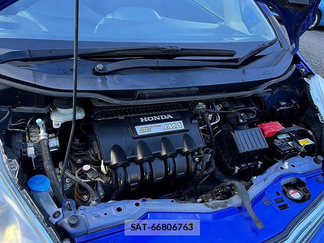Honda FIT HYBRID 2011-12 7876479-27