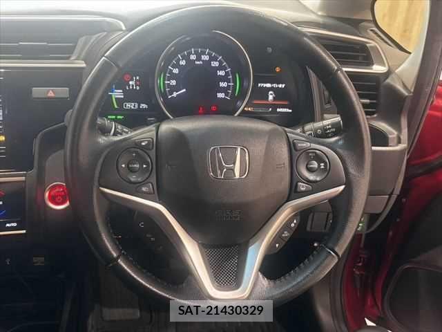 Honda FIT HYBRID 2017-12 7876470-9