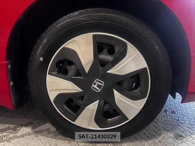 Honda FIT HYBRID 2017-12 7876470-11