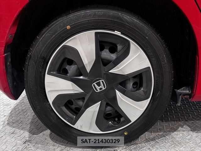 Honda FIT HYBRID 2017-12 7876470-23