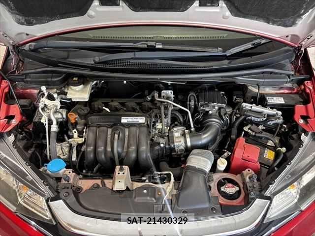 Honda FIT HYBRID 2017-12 7876470-27