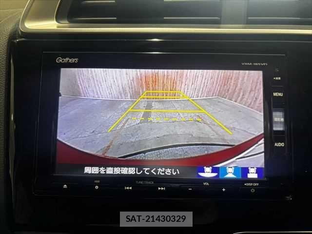 Honda FIT HYBRID 2017-12 7876470-5