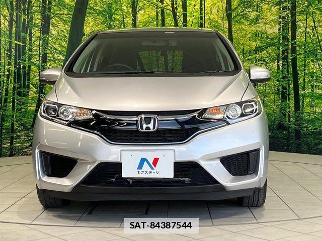 Honda FIT HYBRID 2016-09 7876475-13